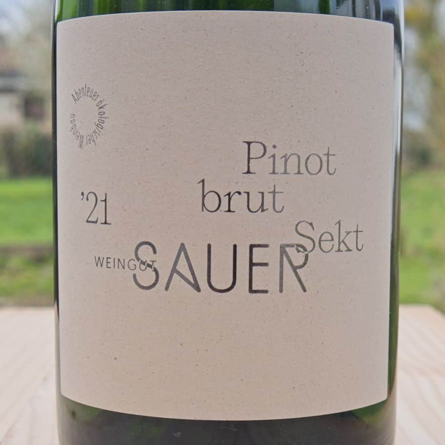 Pinot Sekt Brut von Weingut Familie Sauer